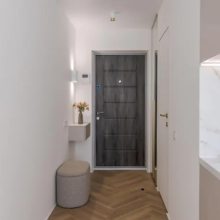 Osapart In A Complex Great Britain 3 Lvov