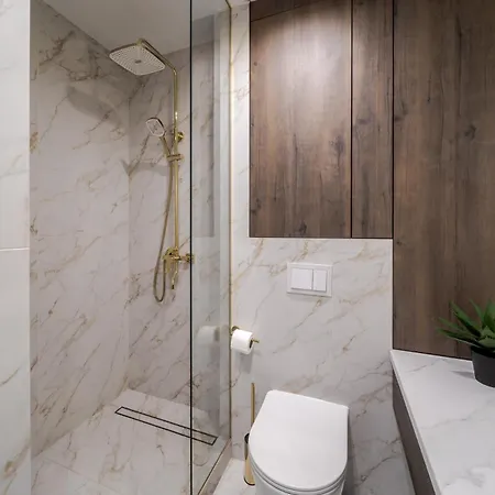 Osapart In A Complex Great Britain 3