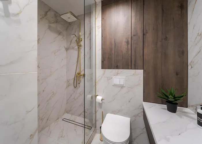 Osapart In A Complex Great Britain 3