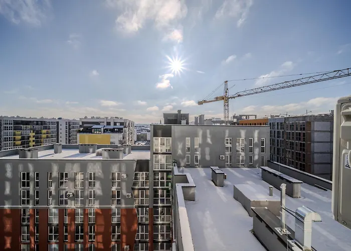 Osapart In A Complex Great Britain 3 *